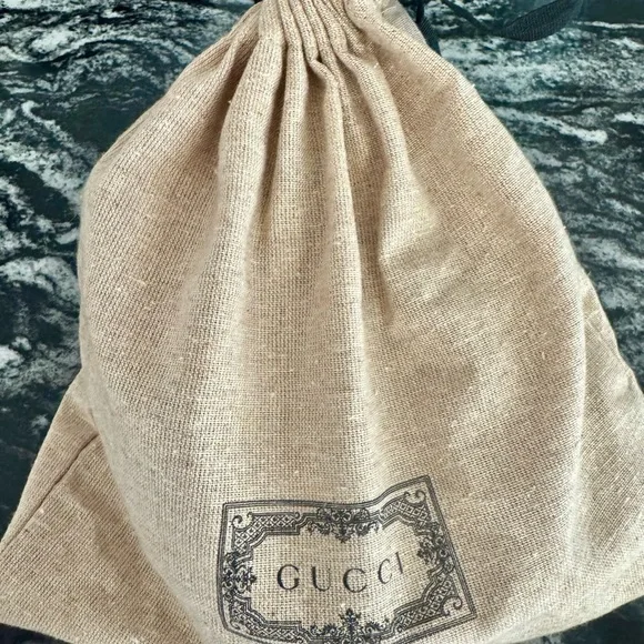 Gucci Black Leather Belt with GG Buckle